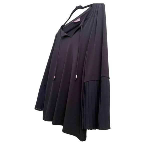 Chico’s Black Blouse Size US 4 Pleated Flutter Sleeves Front Tie - Picture 3 of 10